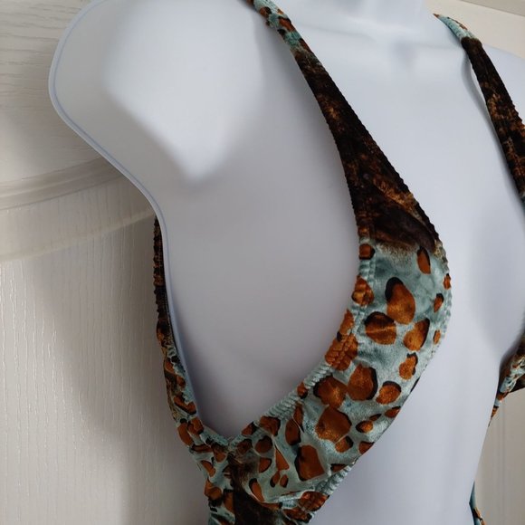 Magic Bikini Leopard Velvet One Piece Suit - Picture 5 of 12